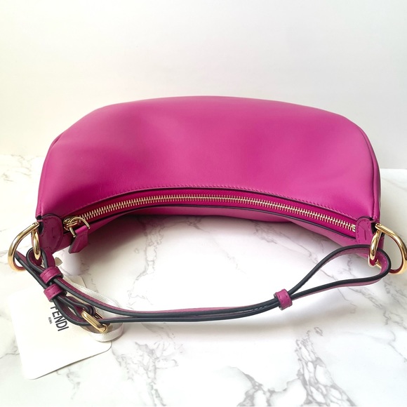 ❌SOLD❌ New Fendi Fendigraphy Small Leather Shoulder Bag - Picture 7 of 14
